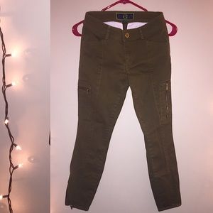 C. Wonder: Cargo Skinny Jeans-Olive Chino Mid Rise